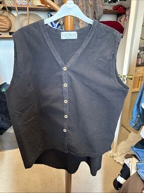 2. Vintage Crinkle Cotton button down vest